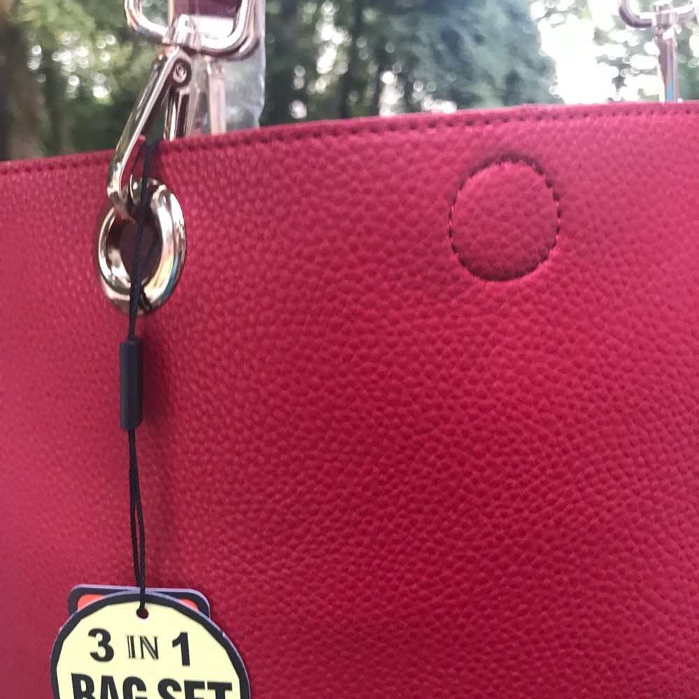 Handbag - Picture 3 of 5